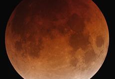 Eclipsa-totala-de-Luna-21.02.2008-12